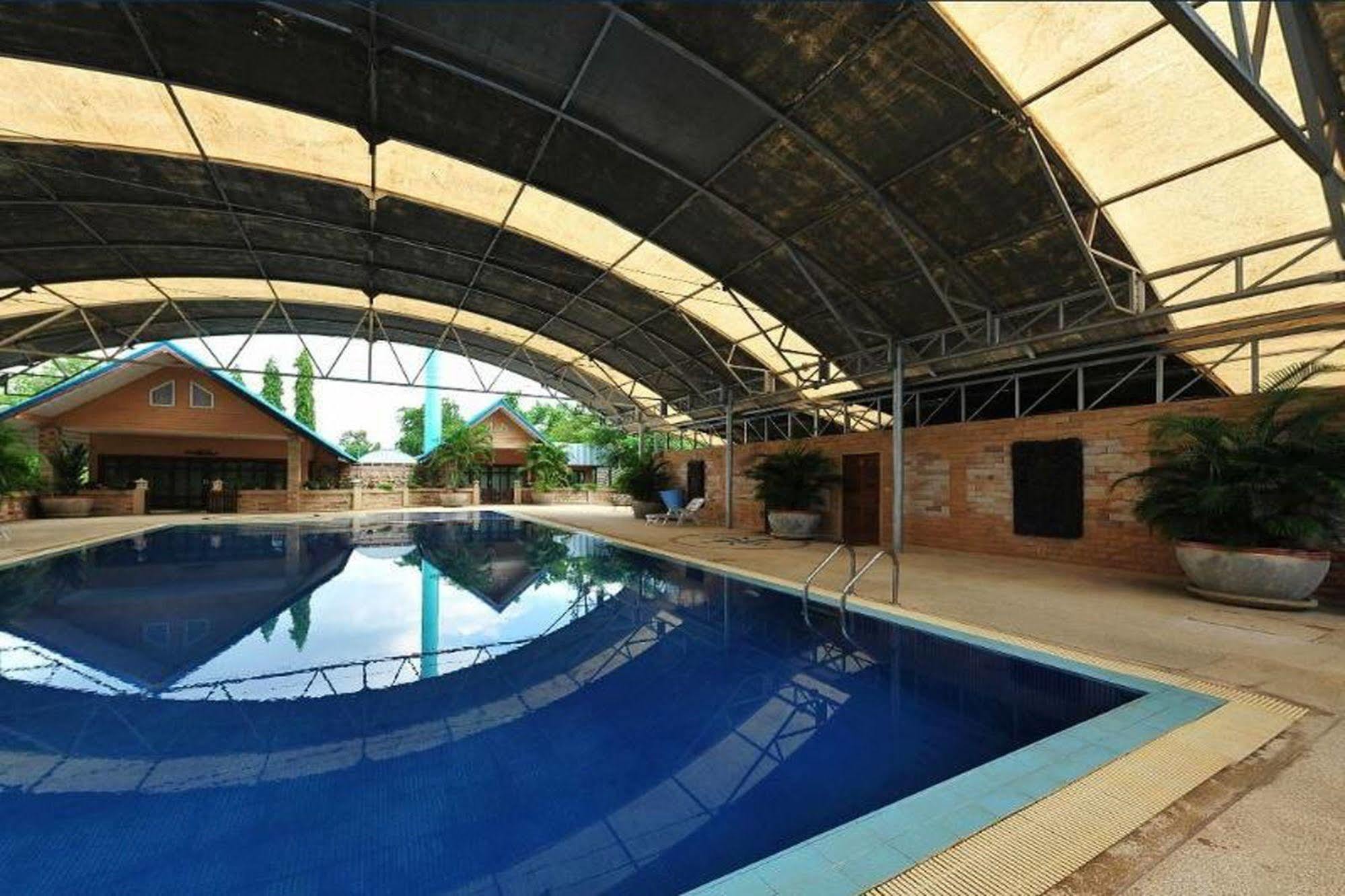 Chart Trip Resort Nakhonratchasima Exterior photo