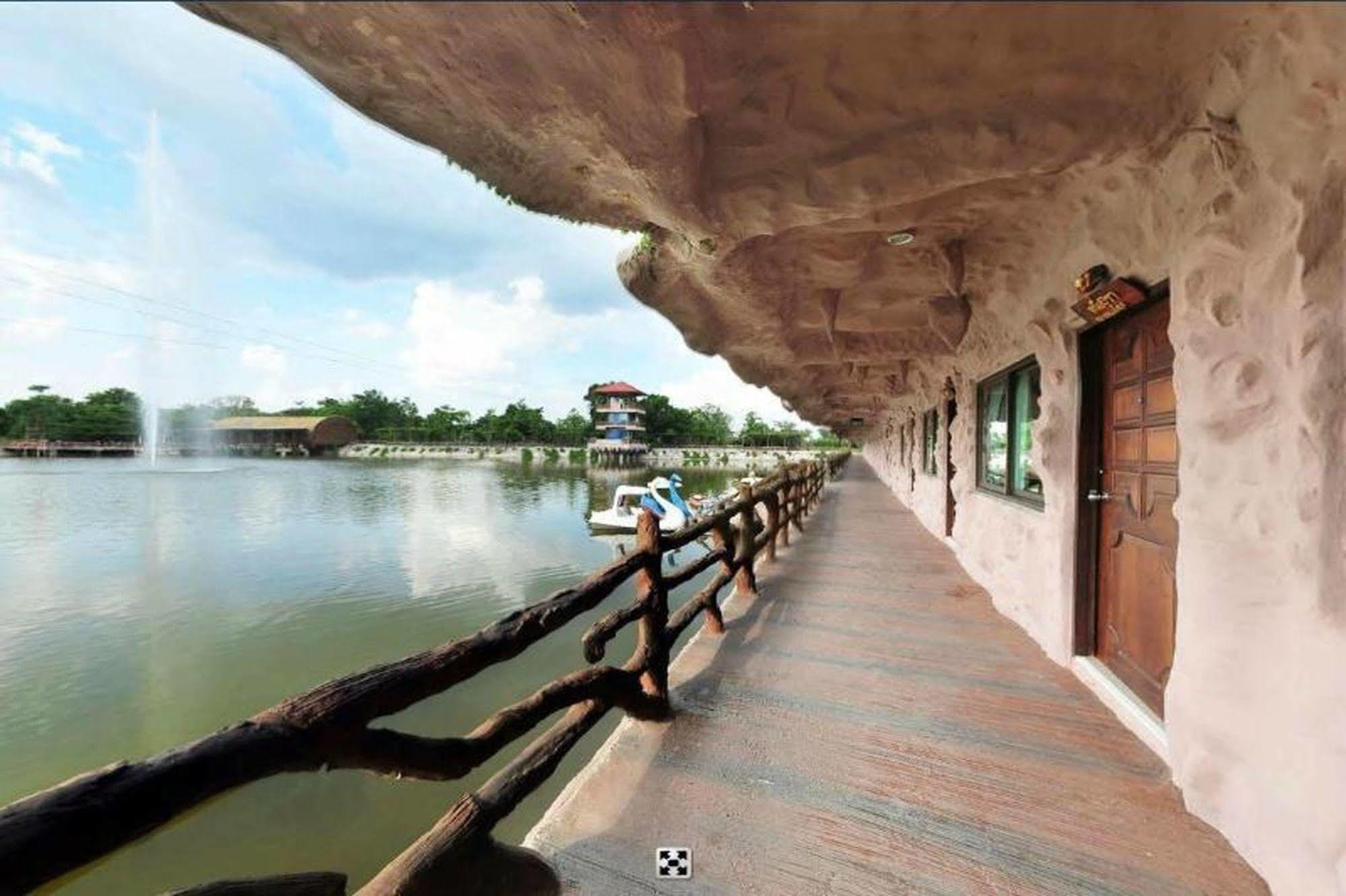 Chart Trip Resort Nakhonratchasima Exterior photo